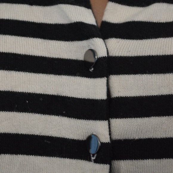 Black and White Cardigan - Picture 2 of 4